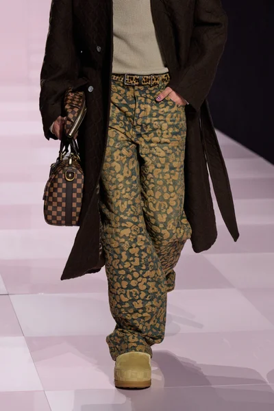 Look 51